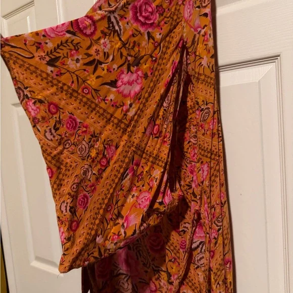Spell Floral Maxi Kimono robe in Orange and Pink Amber Babushka  one size - Picture 3 of 5